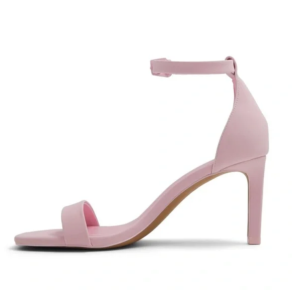 Call it Spring Pink Heels 🎀🌸 - Picture 3 of 8